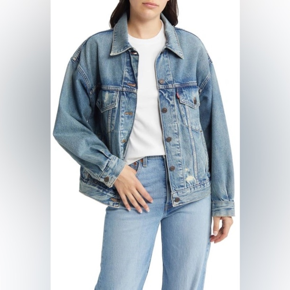Levi’s • Women’s 90s Trucker Denim Jean Jacket Shes Class Acid Wash Blue S